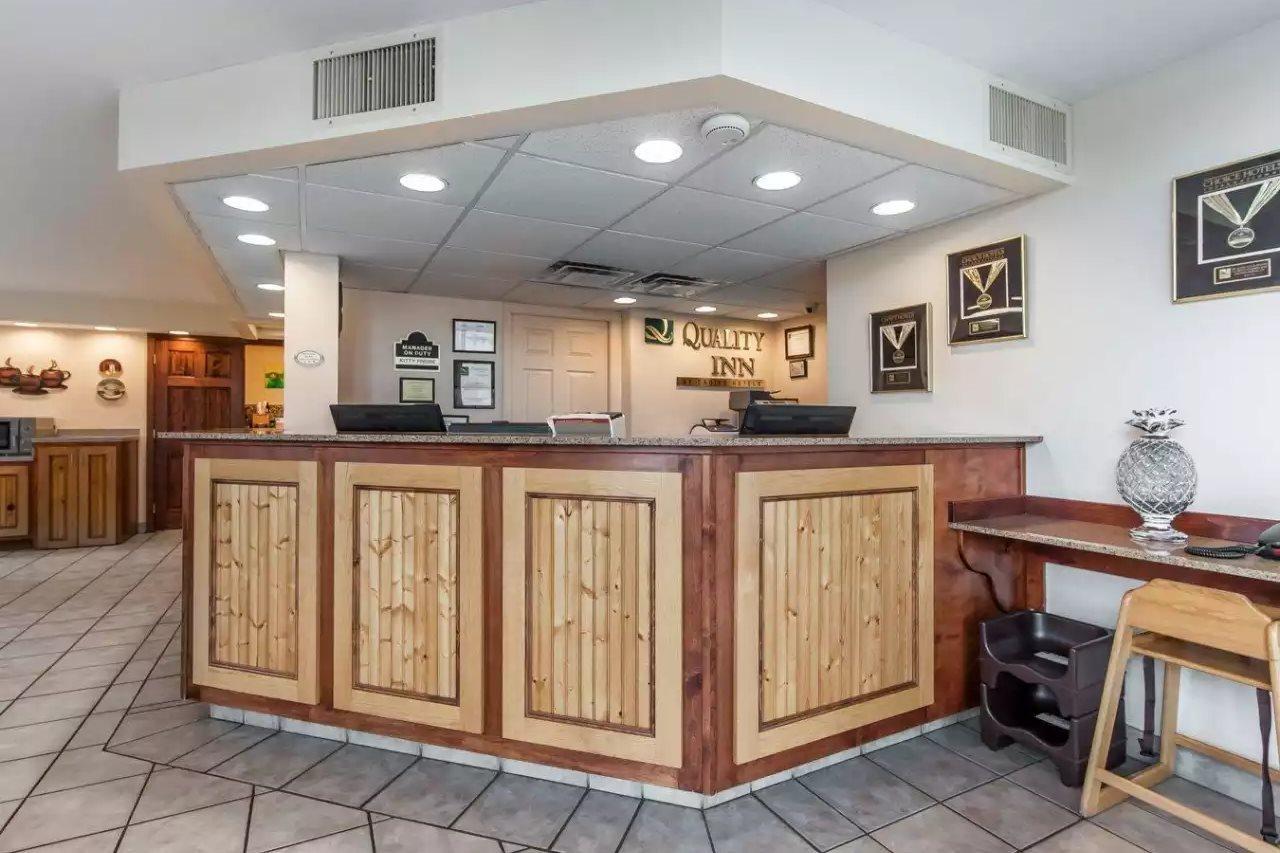 Quality Inn & Suites At Dollywood Lane Pigeon Forge Exteriör bild