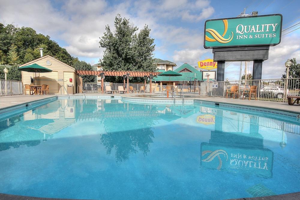 Quality Inn & Suites At Dollywood Lane Pigeon Forge Exteriör bild