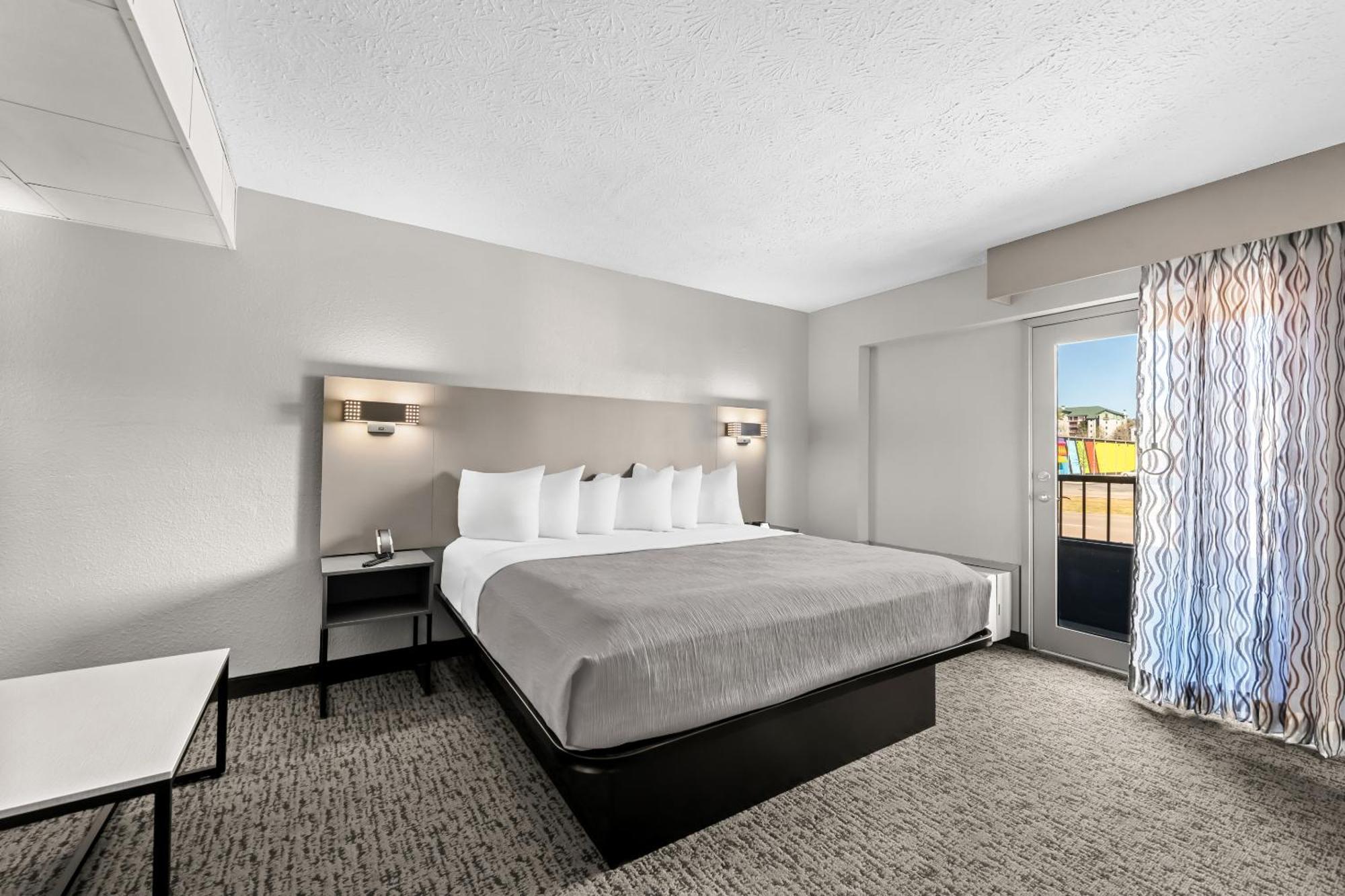 Quality Inn & Suites At Dollywood Lane Pigeon Forge Exteriör bild