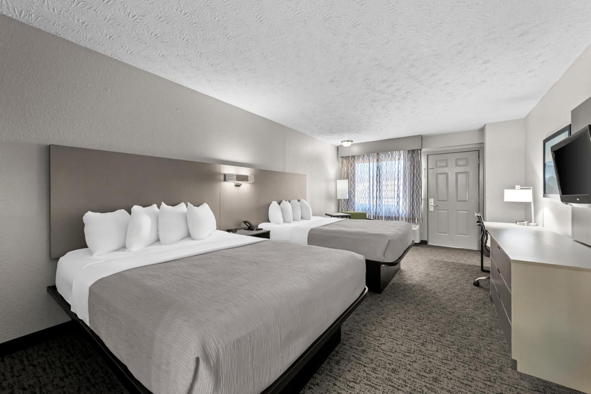 Quality Inn & Suites At Dollywood Lane Pigeon Forge Exteriör bild