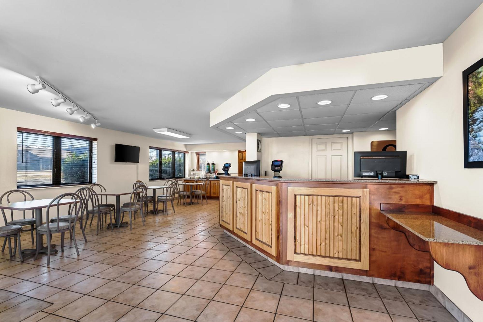 Quality Inn & Suites At Dollywood Lane Pigeon Forge Exteriör bild