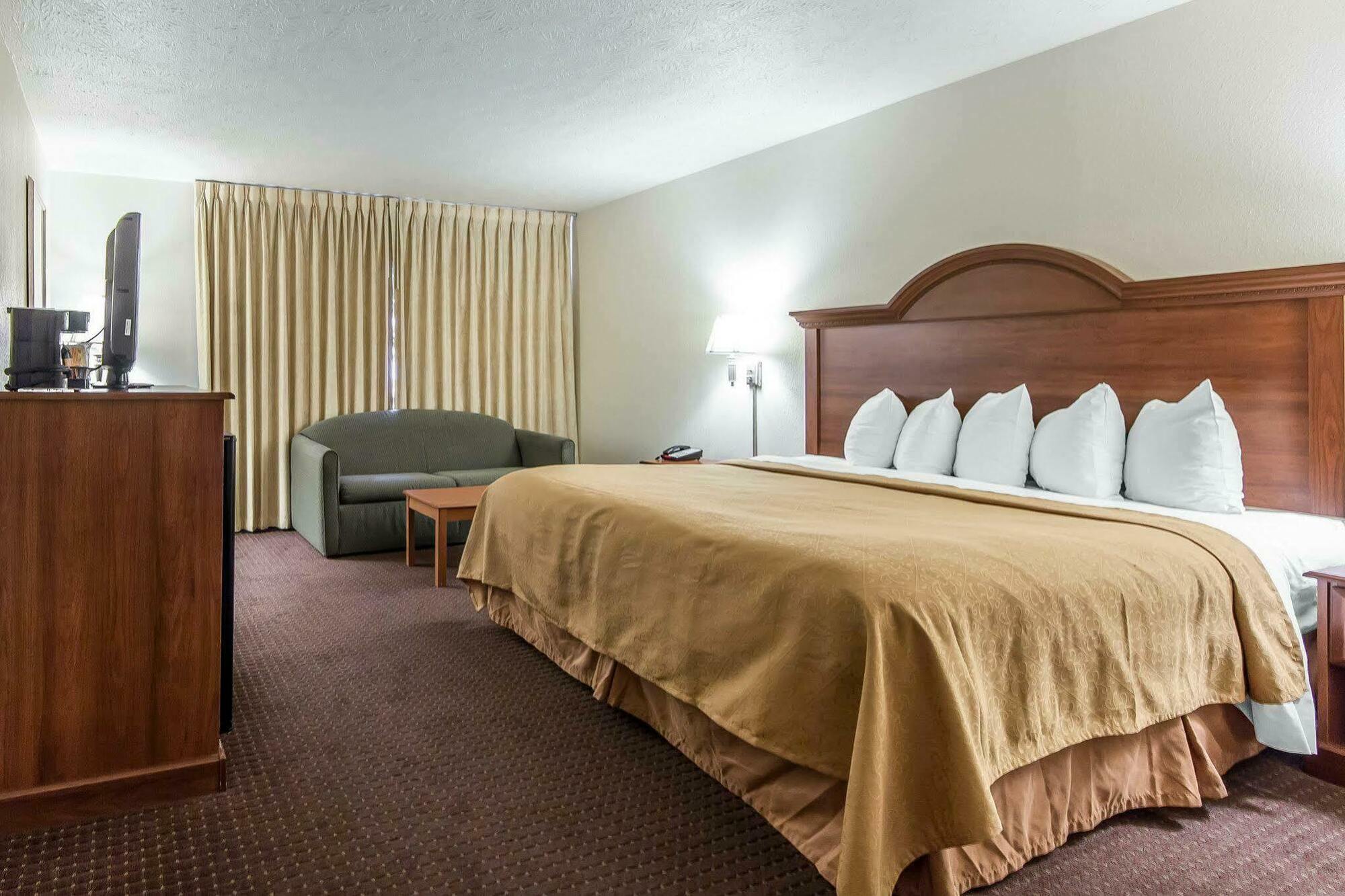Quality Inn & Suites At Dollywood Lane Pigeon Forge Exteriör bild